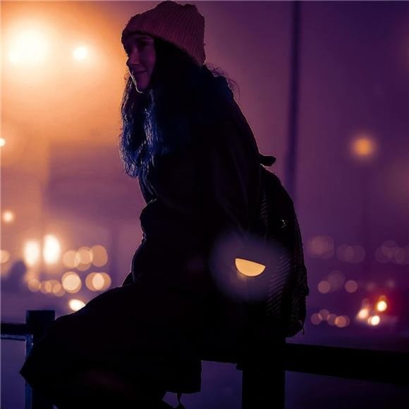 Rechargeable Light Bulbs, LED Magic Bulb with Remote Controller Warm White - Picture 5 of 6